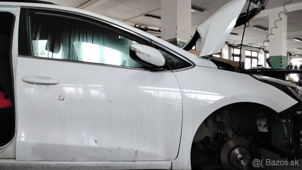 predám DVERE KIA CEED 2014 1.6 GDi MOTOR G4FD