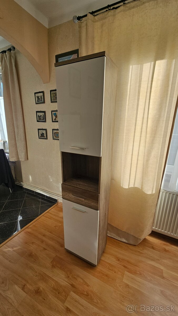 Kúpelňová skrinka