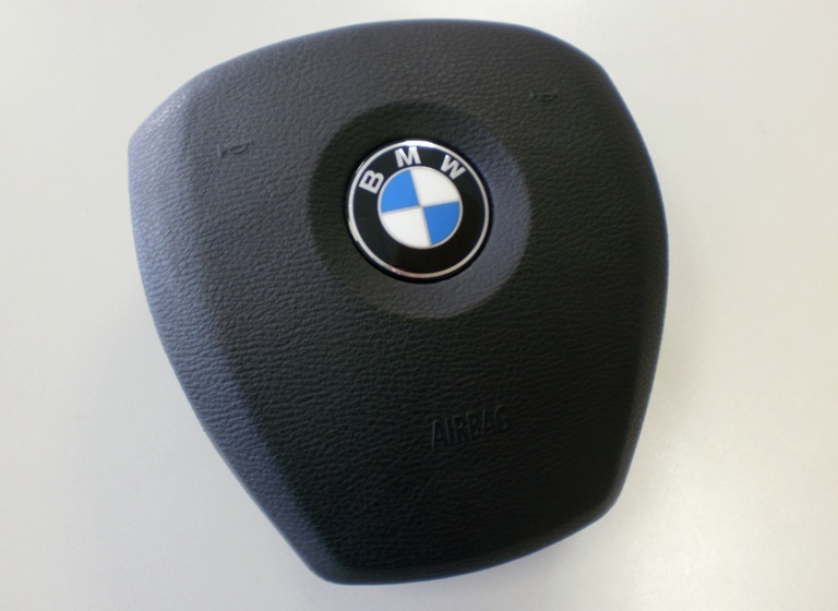 BMW X5 E70 Airbag volantu