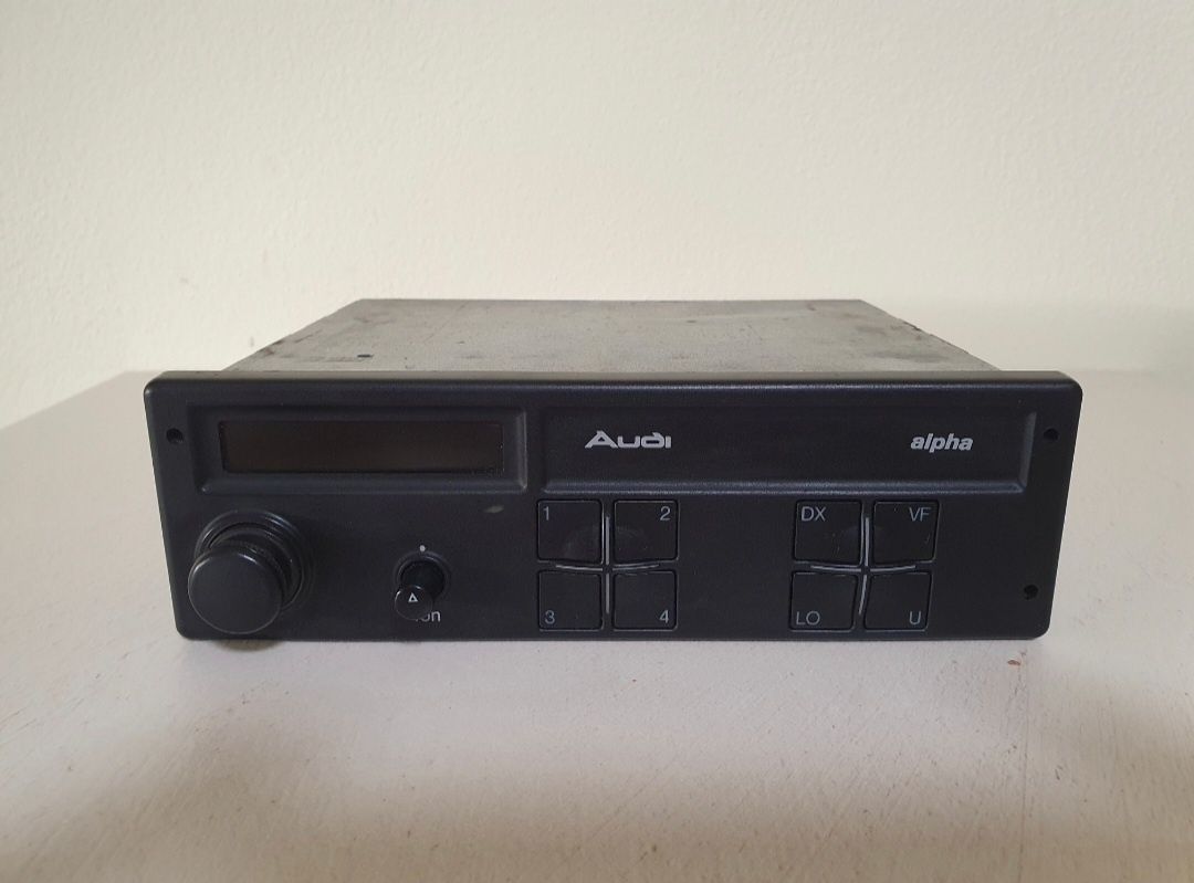 Audi rádio - Audi Alpha
