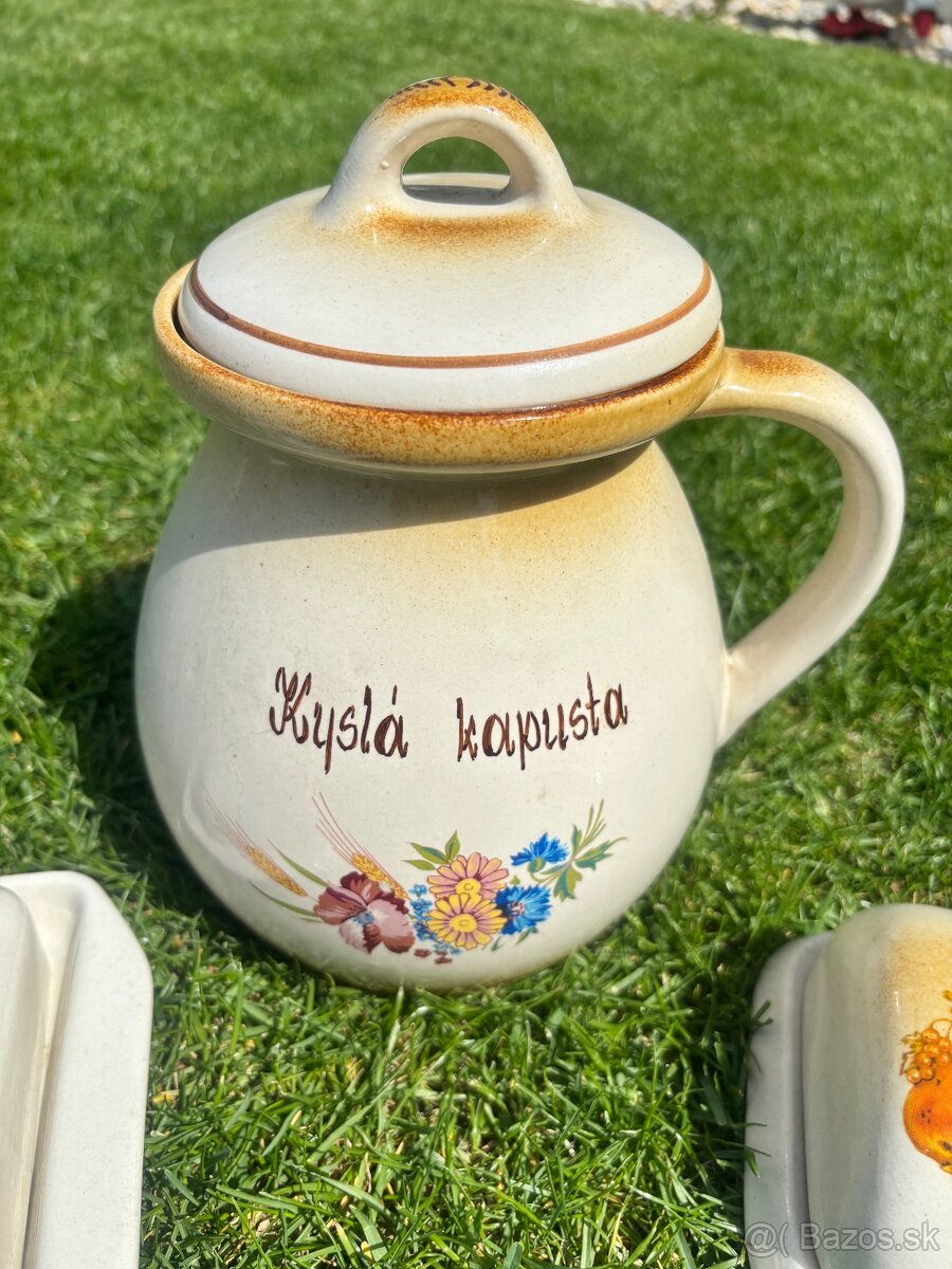 Nádoba kyslá kapusta