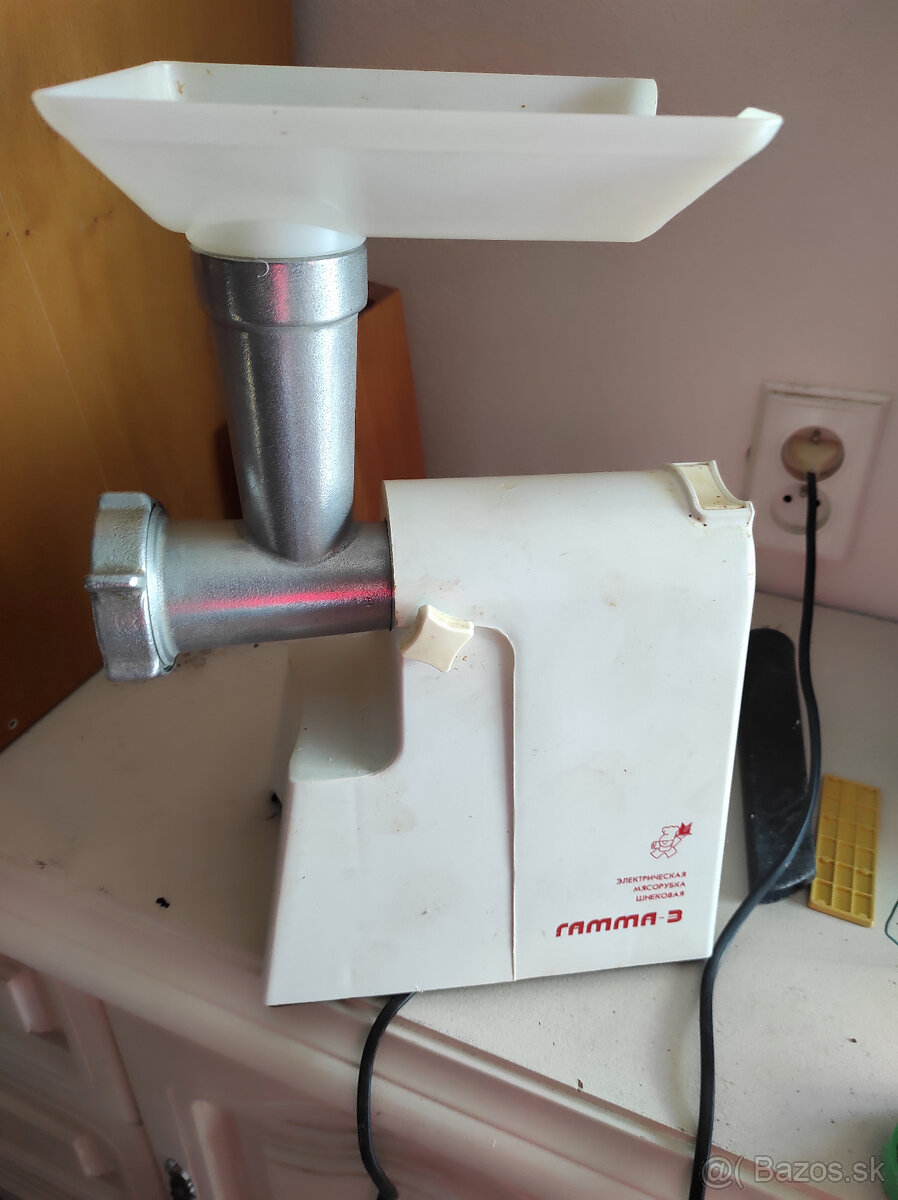 Ruský kuchynský robot