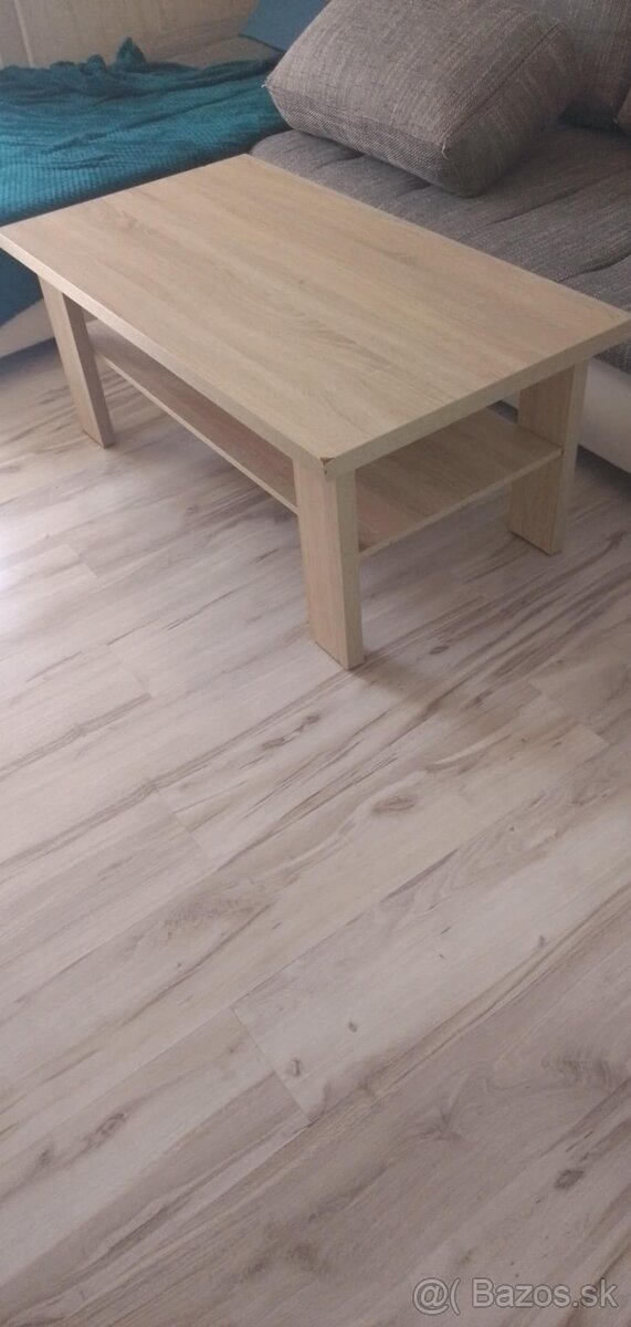 Konferenčný stolík