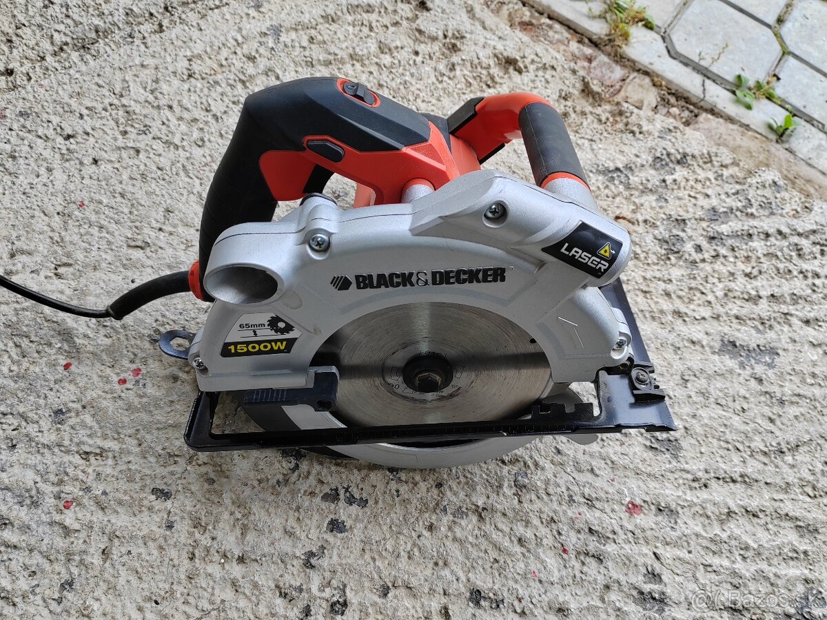 okruzna pila Black&Decker KS1500L
