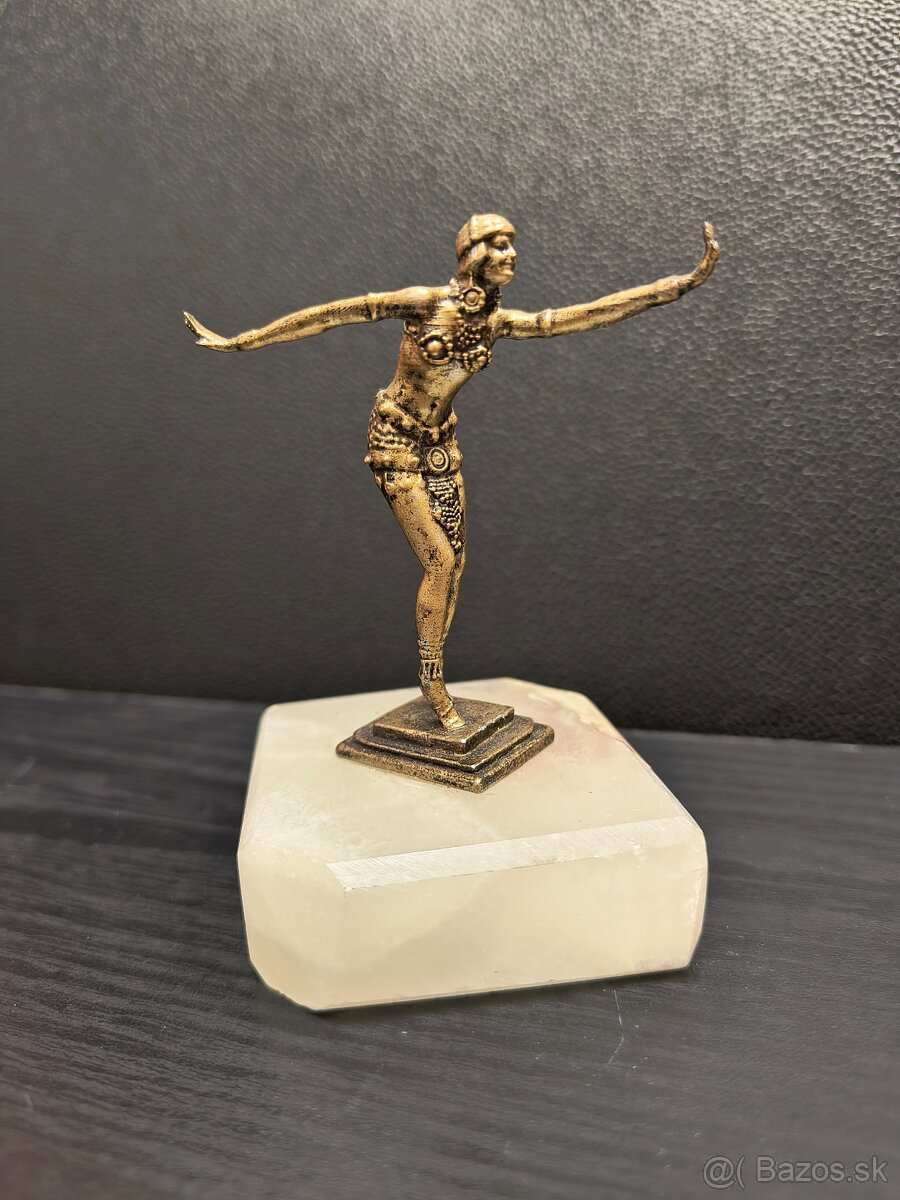 Cínová tanečnica v štýle ART DECO