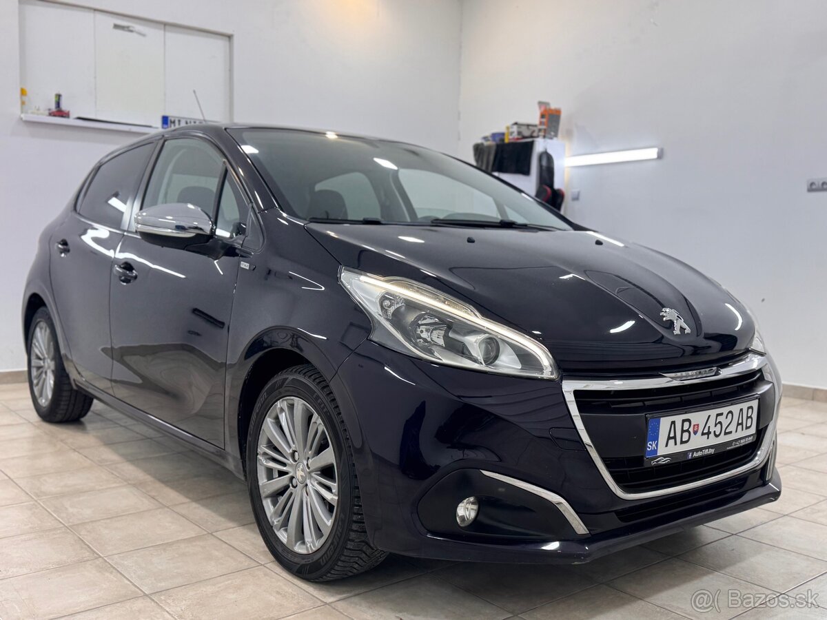 Peugeot 208 1.2 PureTech Style 2017 121 000km SK✅