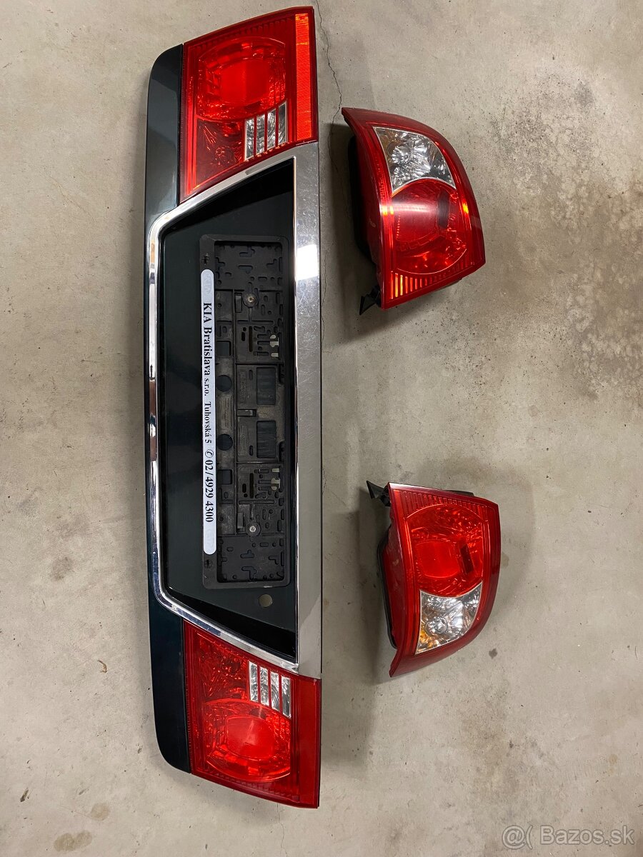 Kia magentis zadné svetlá