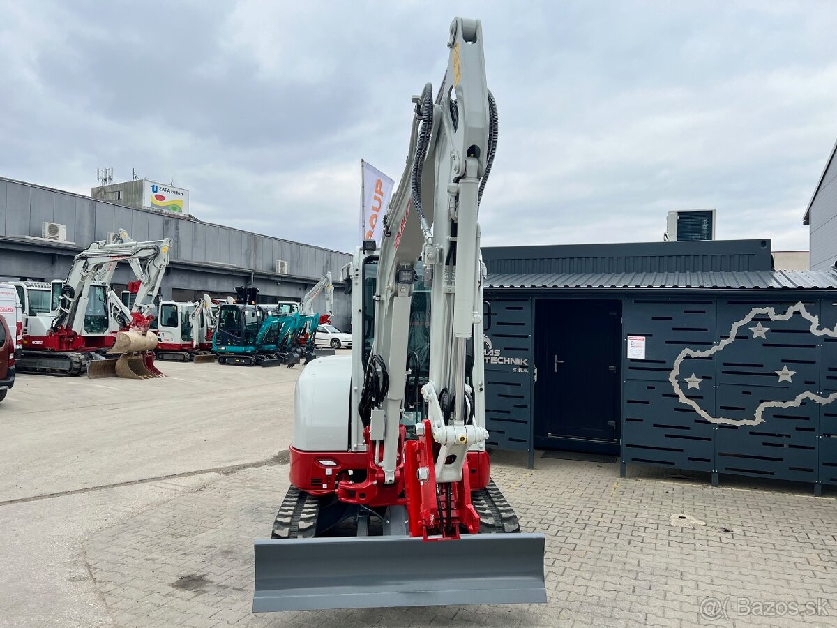 Takeuchi TB335R 640mth