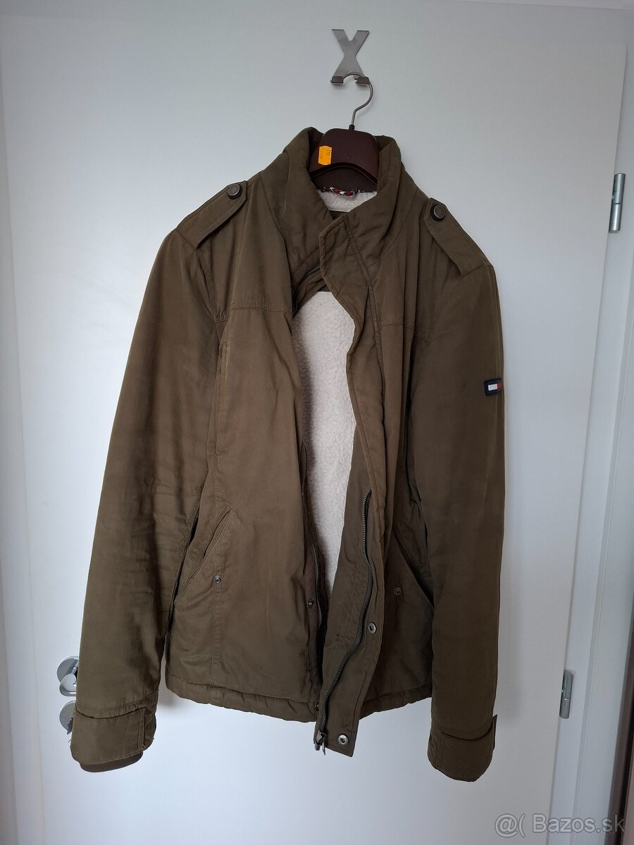 Zimna bunda Tommy Hilfiger