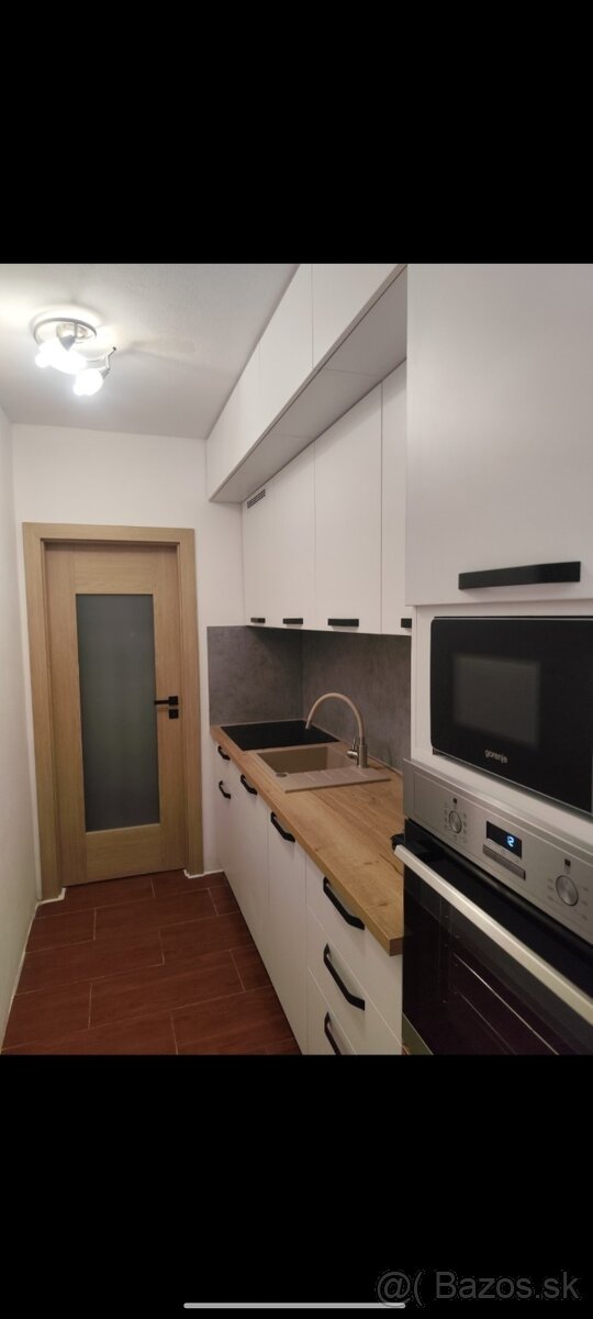 Veľký 2-izbový byt – Martin Sever – 64 m²