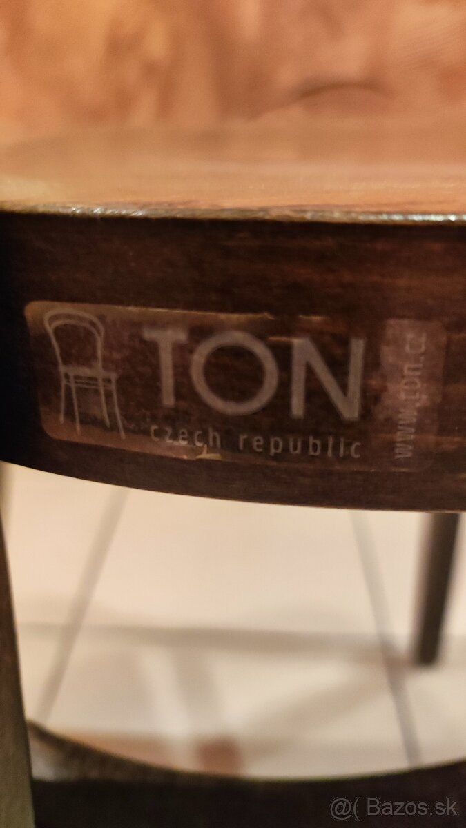 Predám gastro stoličky 52 kusov