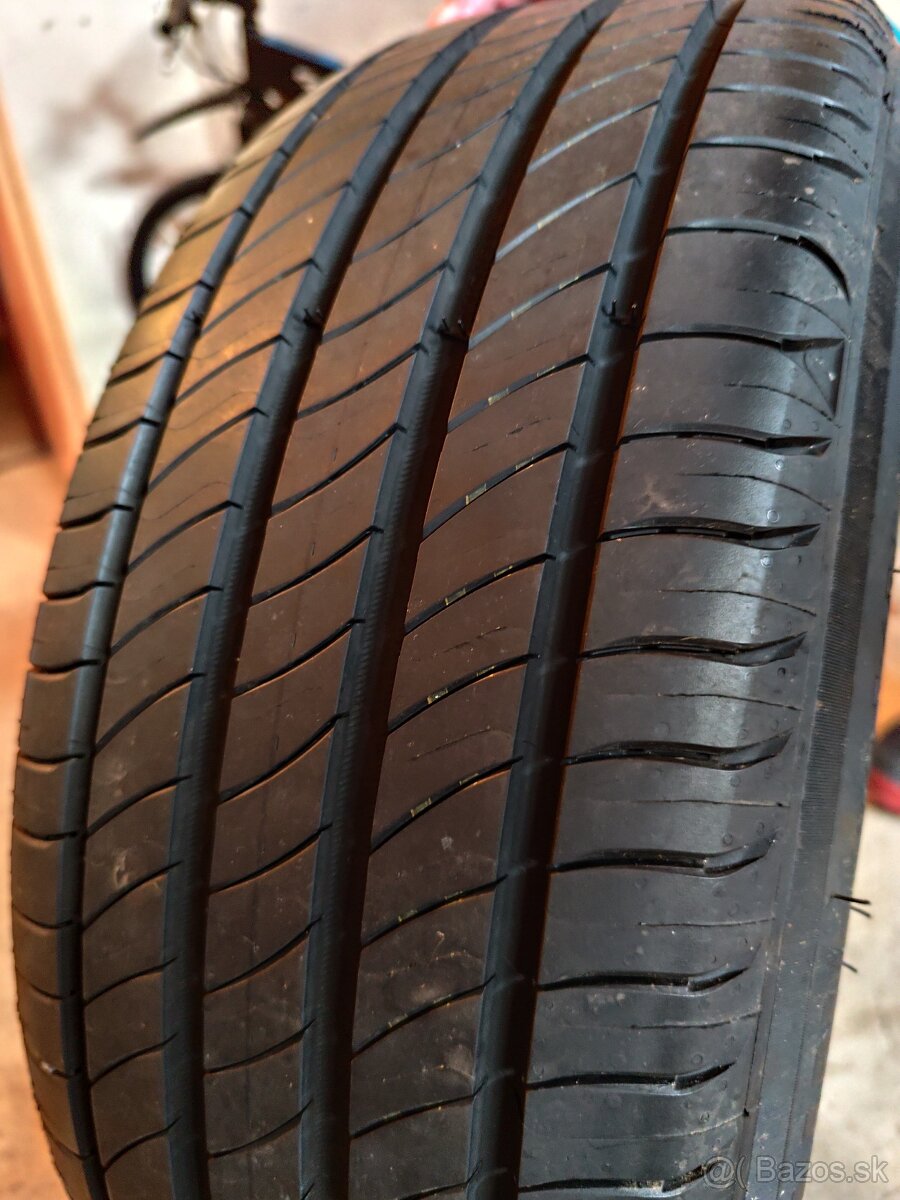 Letné pneu MICHELIN Primacy 4 – 205/55 R17