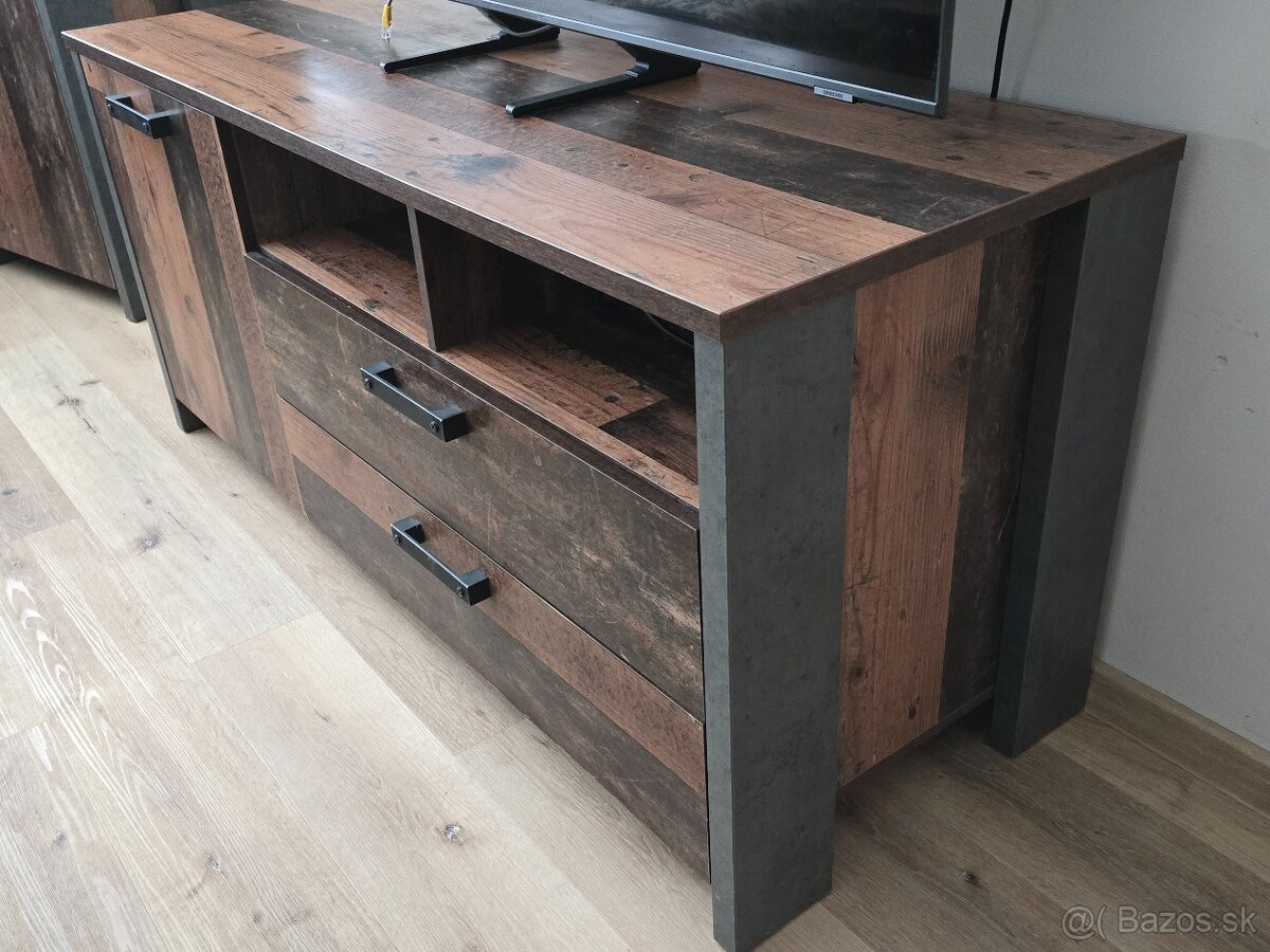 TV stolík