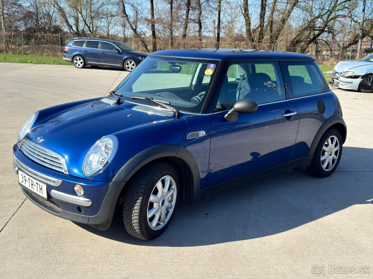 Mini Cooper One R50