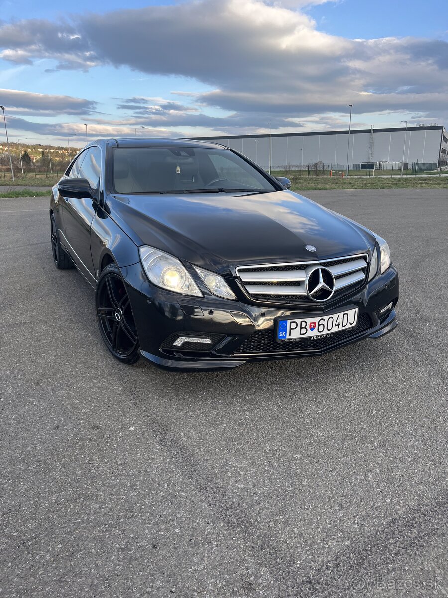 Mercedes-Benz E350 CGI Coupe AMG Paket w215