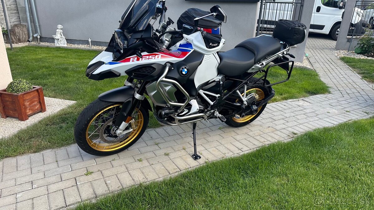 Predám BMW R 1250 GS. Adventure option 719 akrapovic