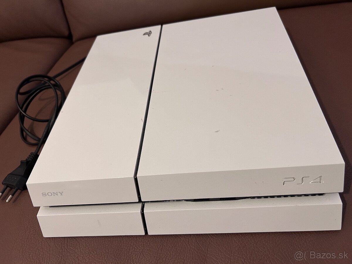 PS4