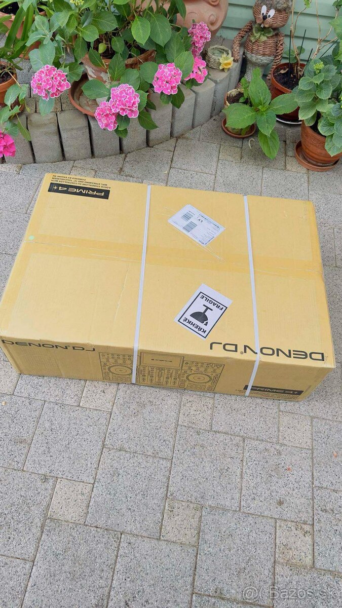 Denon Prime 4 +