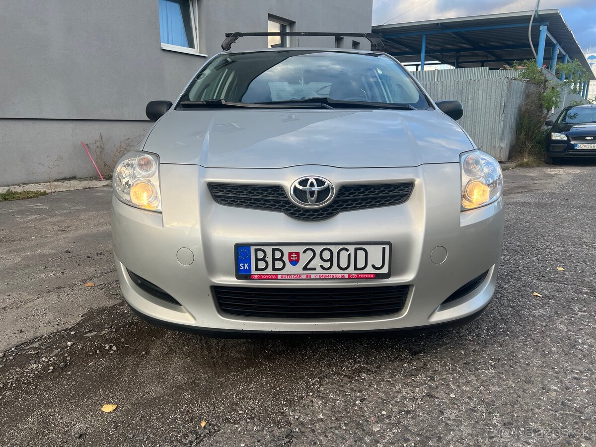 Toyota Auris 1.4VVTi 2009