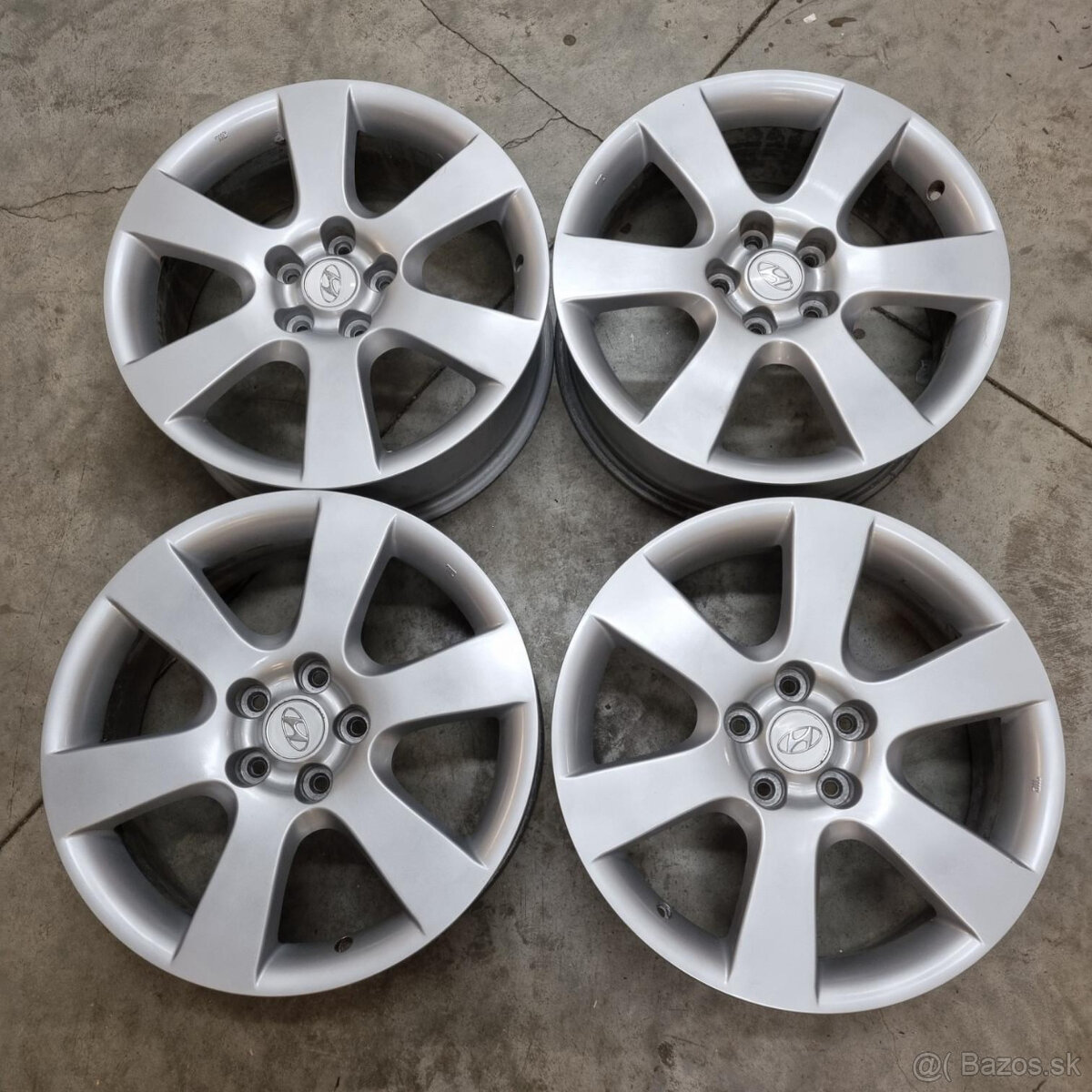 Hyundai disky 5x114.3 R18 7J ET41