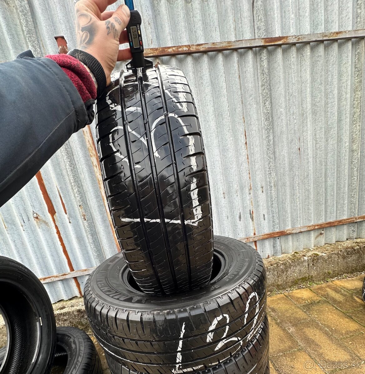 L32 2ks letné 225/70R15C