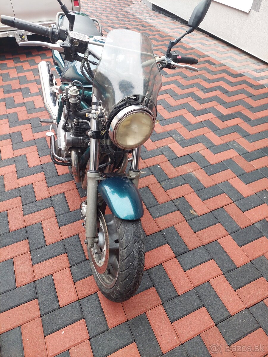 Yamaha900xj divedsion