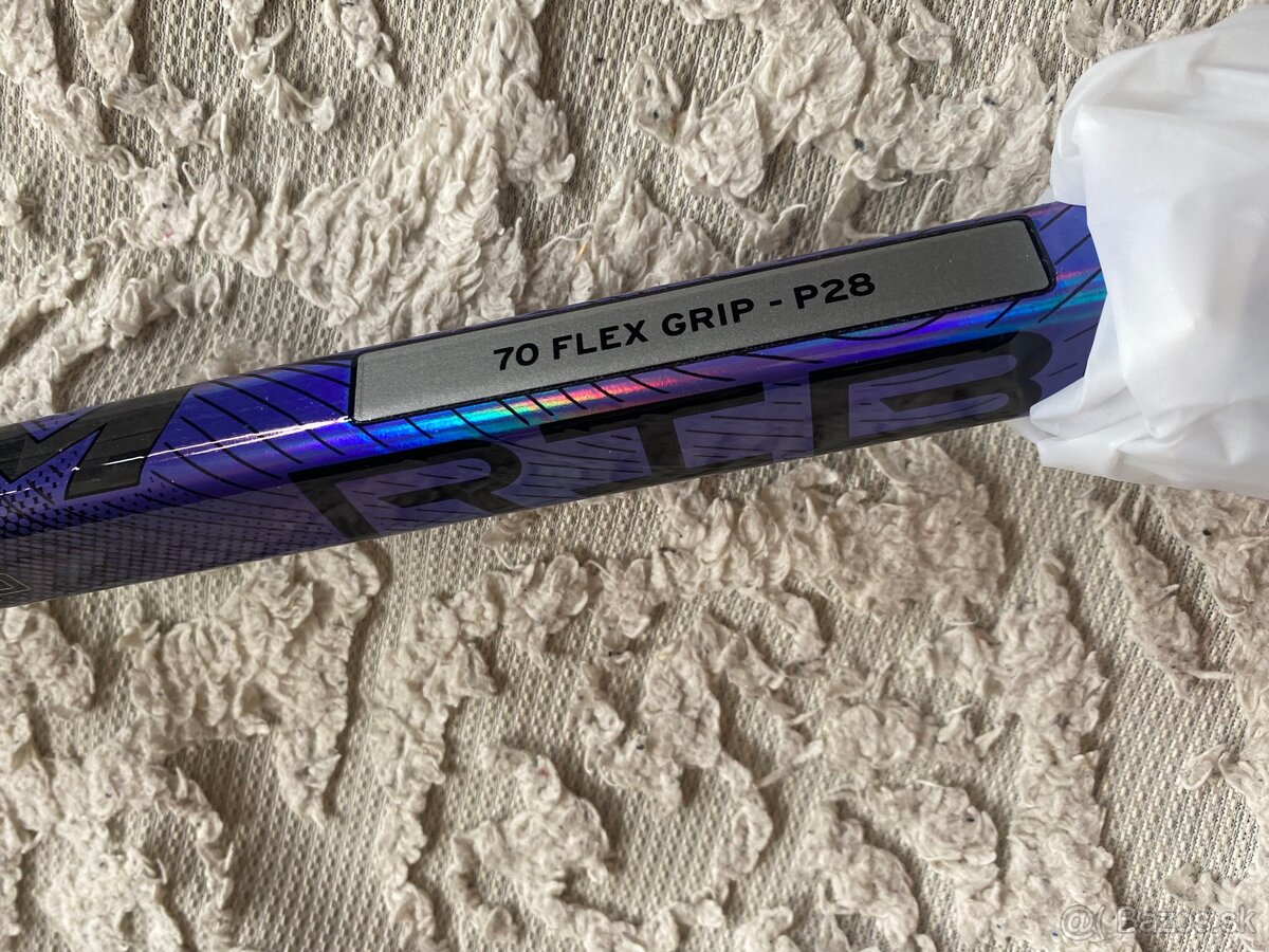 Hokejka Ccm trigger 8pro prava strana
