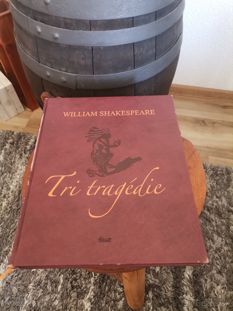 Tri tragédie