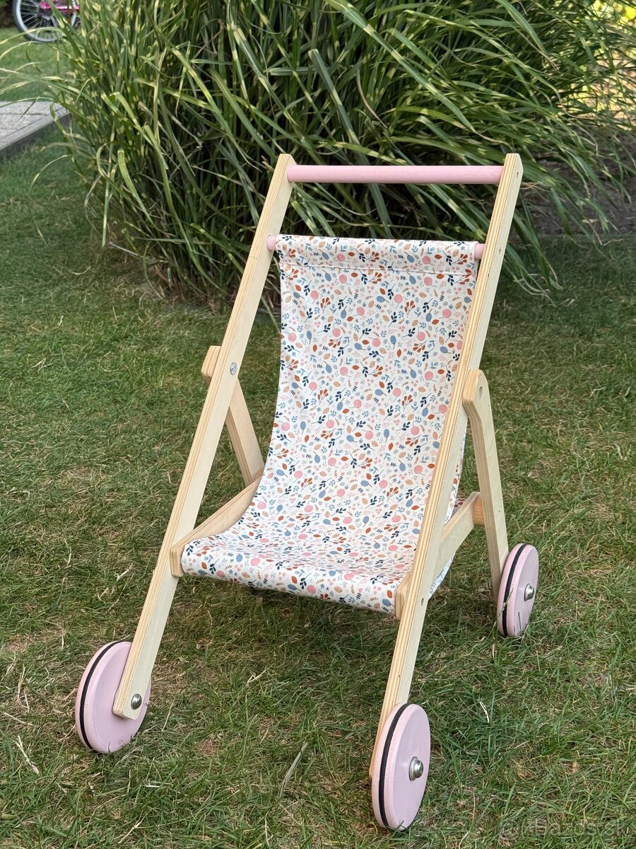 Predám drevený kočík pre bábiky Little Dutch