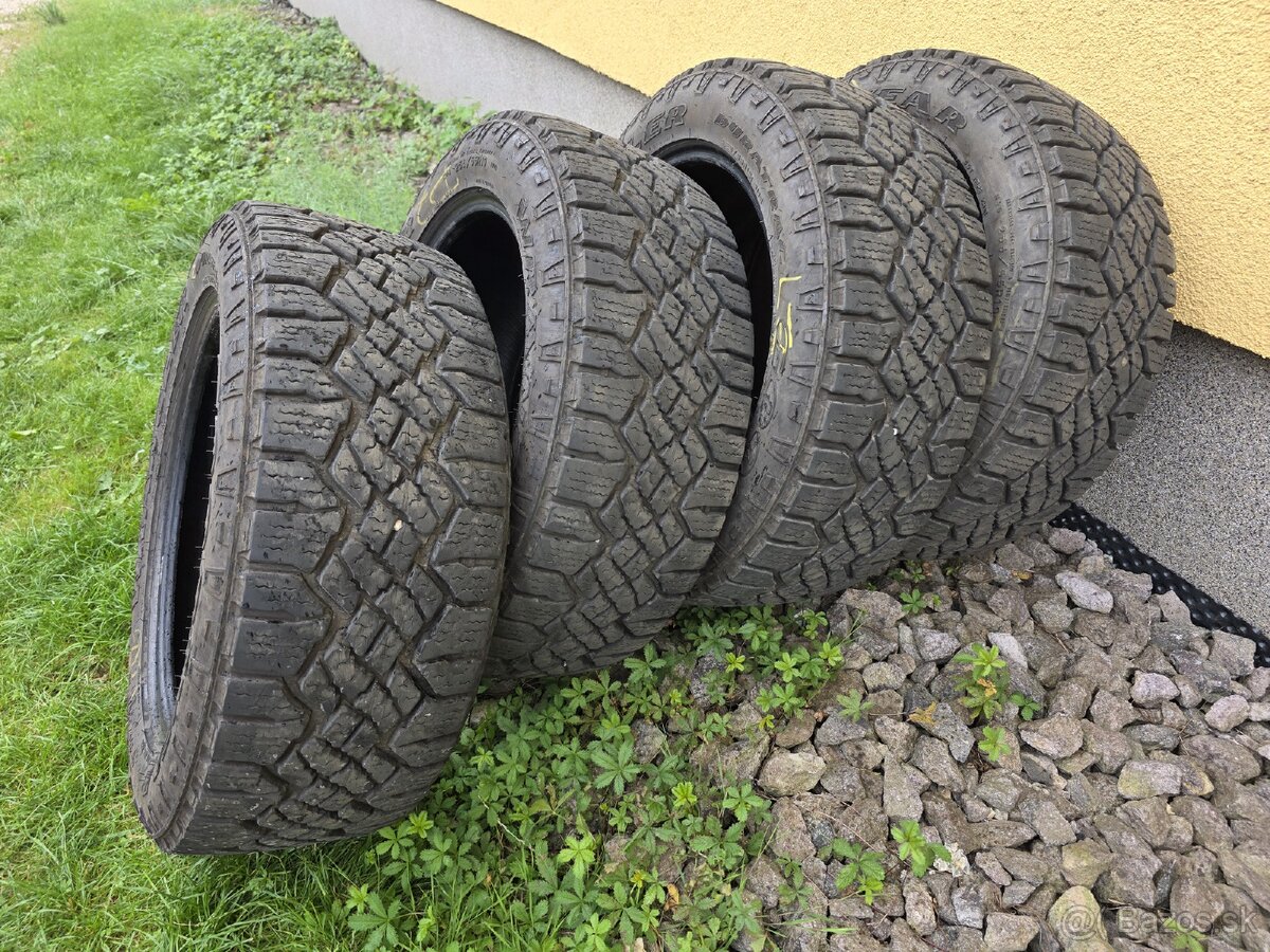Goodyear Wrangler Duratrac 255/55/R19