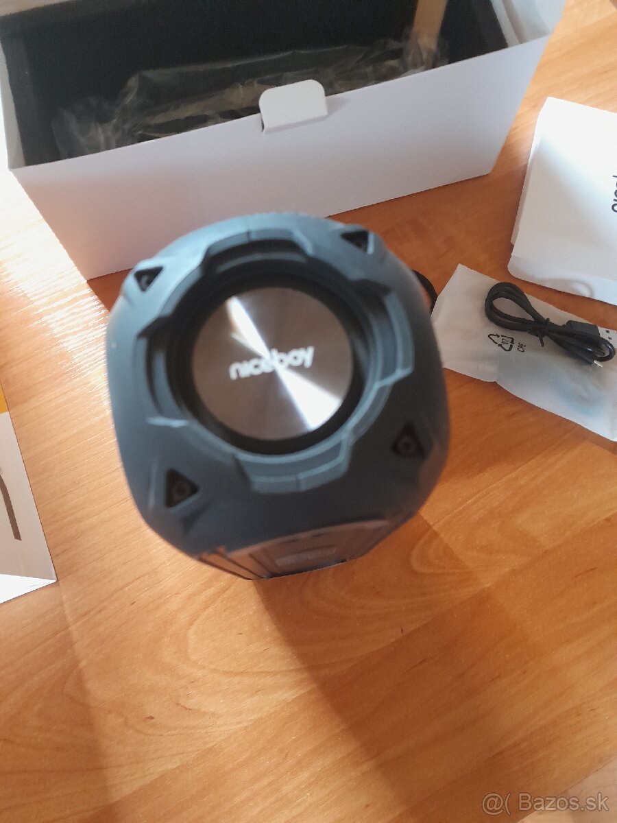 Bluetooth reproduktor