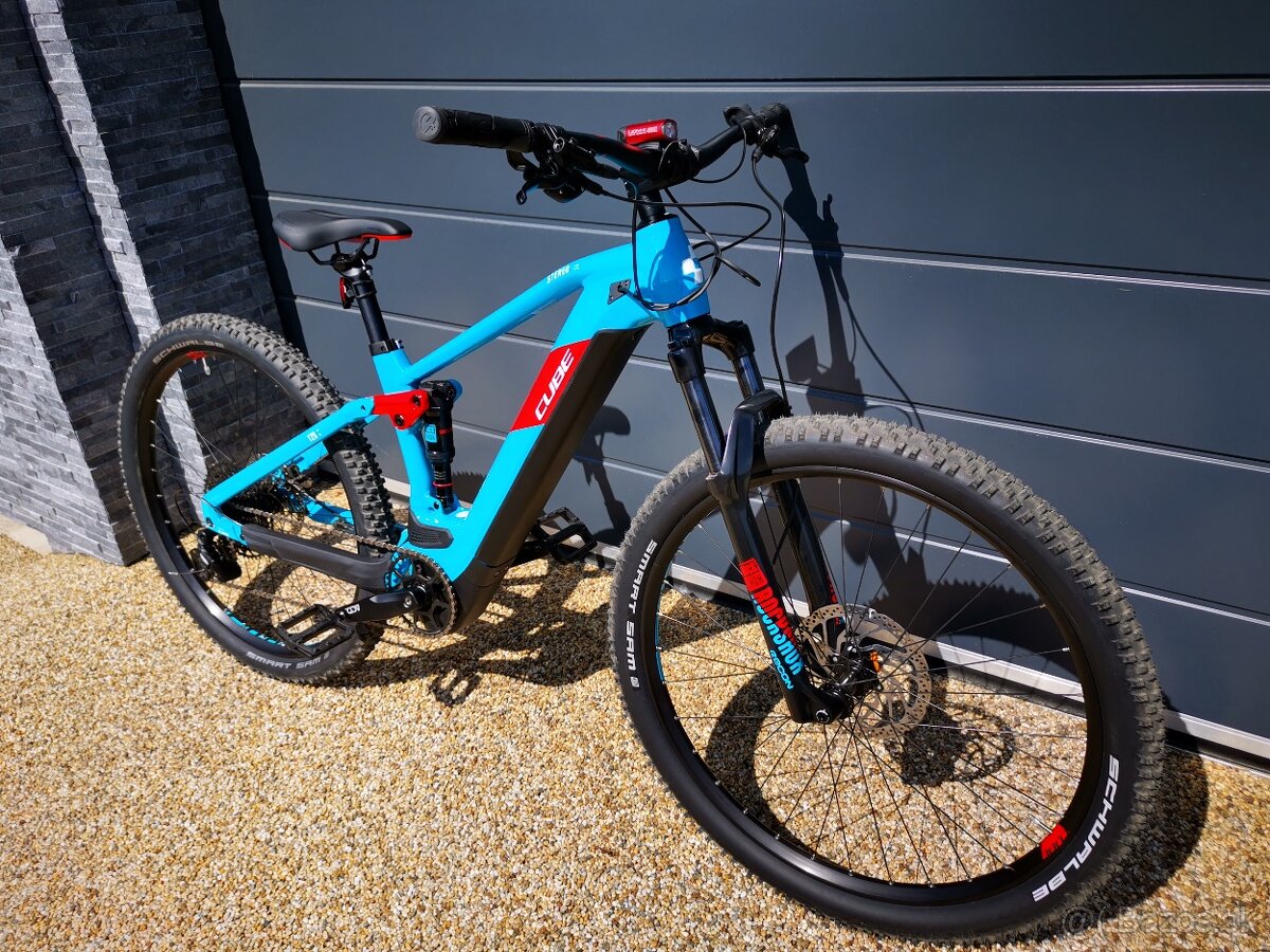 Celoodpruženy bicykel
