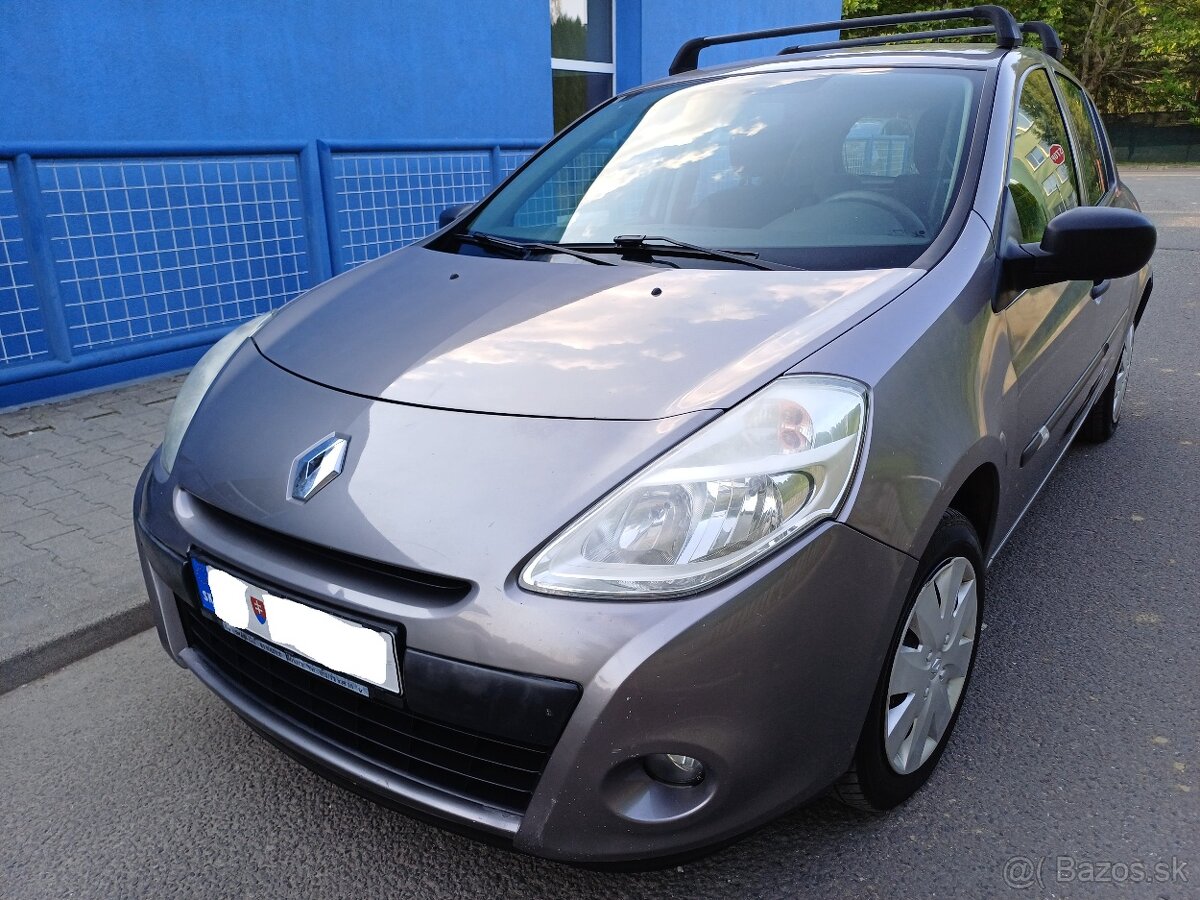 Renault Clio 1,2 benzín - rok výroby 2009