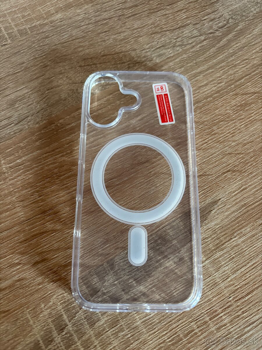 iPhone 17 obaly