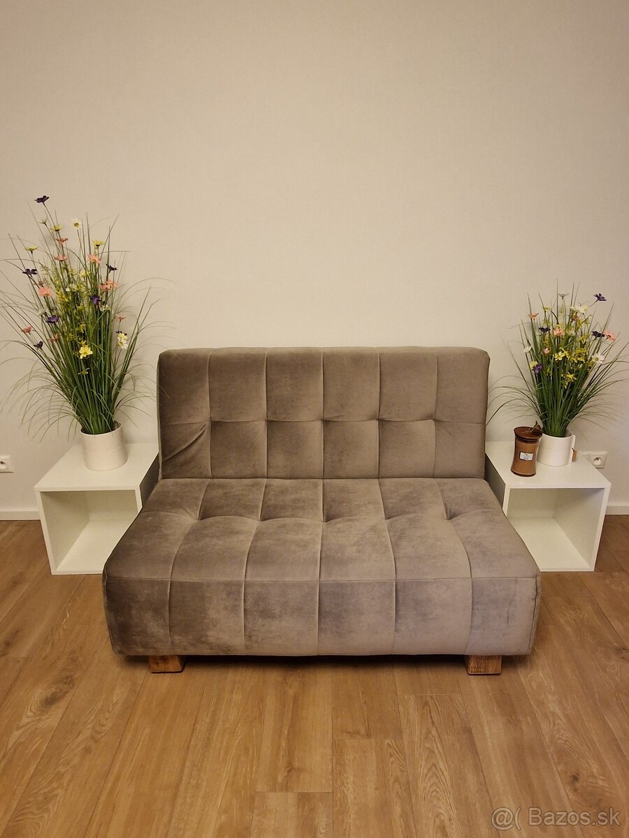 Rozkladací minigauč