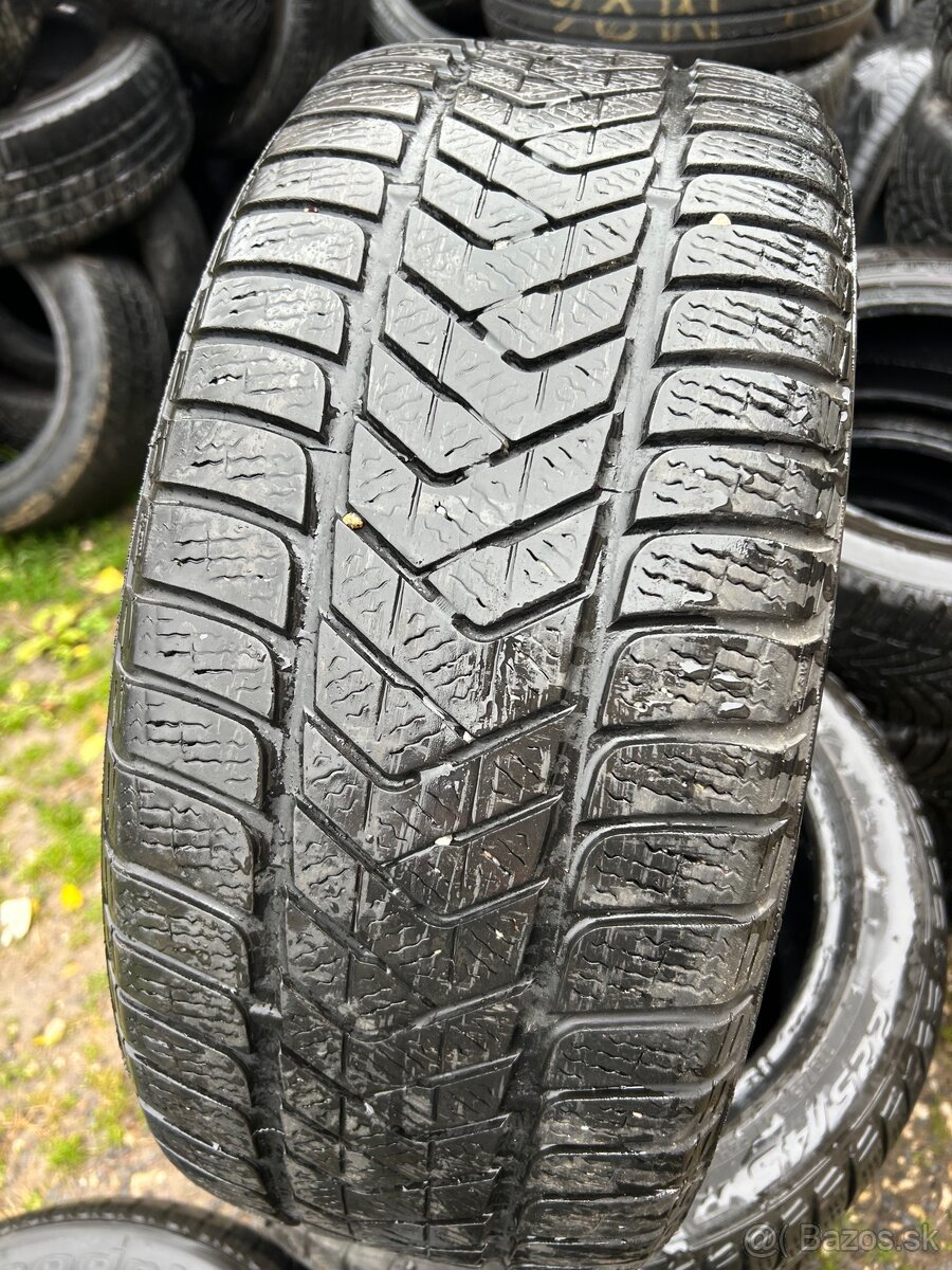 Pirelli 225/45/17”zimne