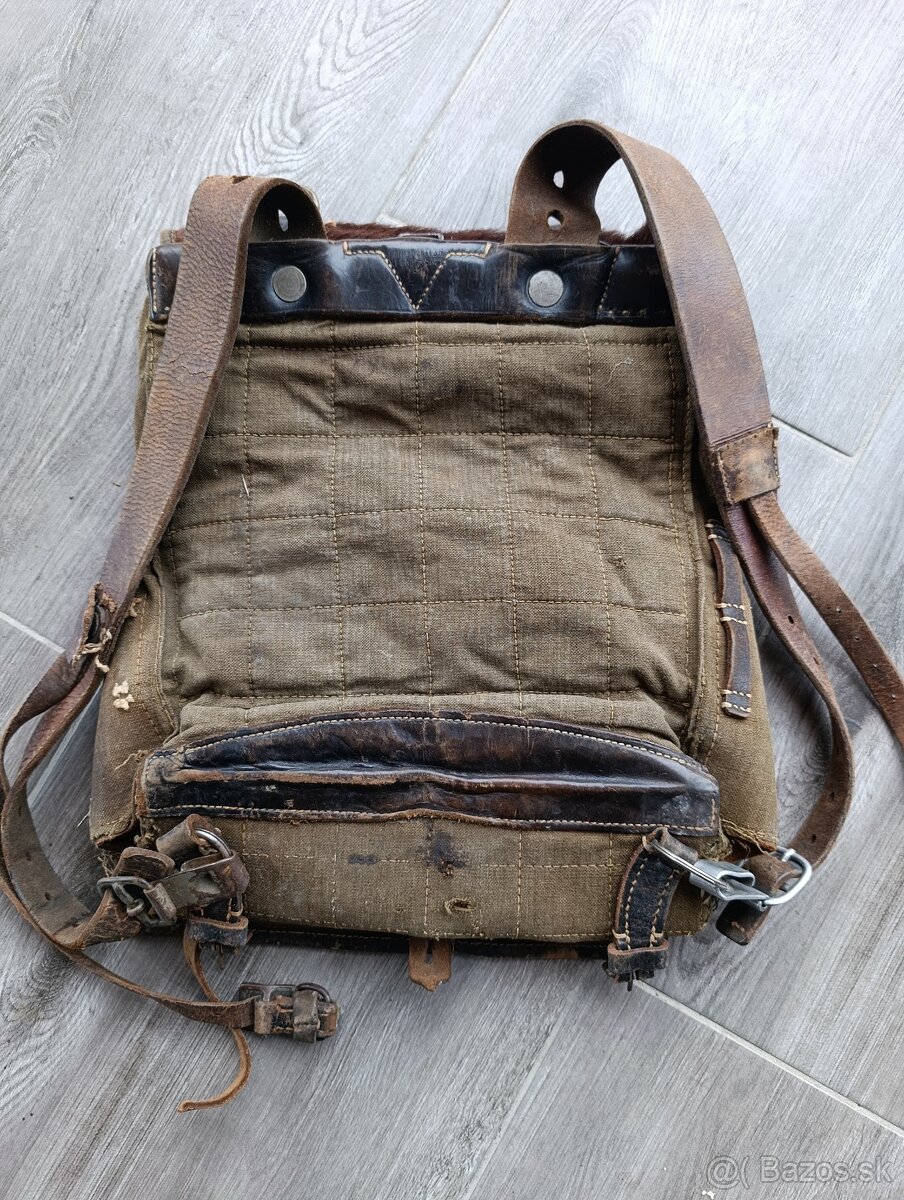 Nemecký vojenský batoh-teľacina, vojenské boty