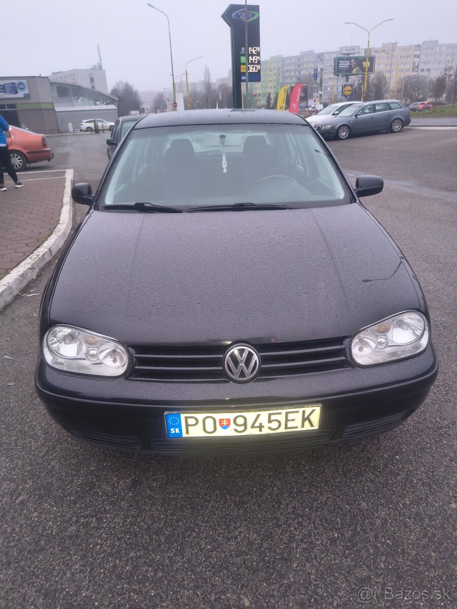 vw golf 1.6 16V 2001 rok výroby 77kw NOVÉ STK