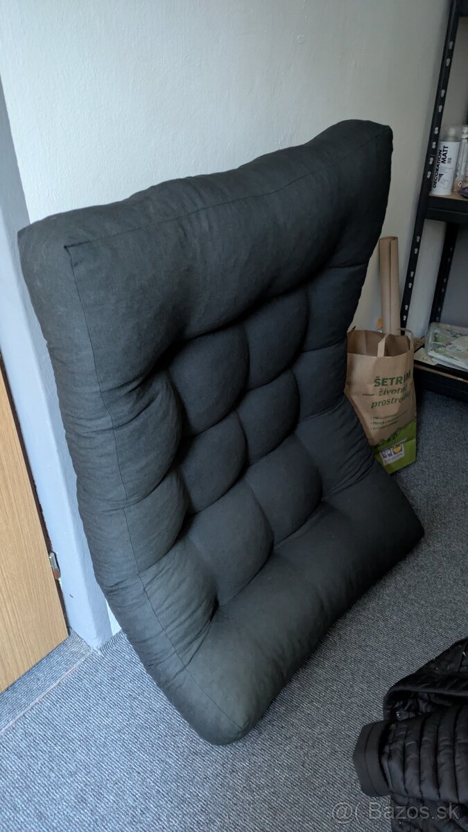 Vankúš na palety JYSK