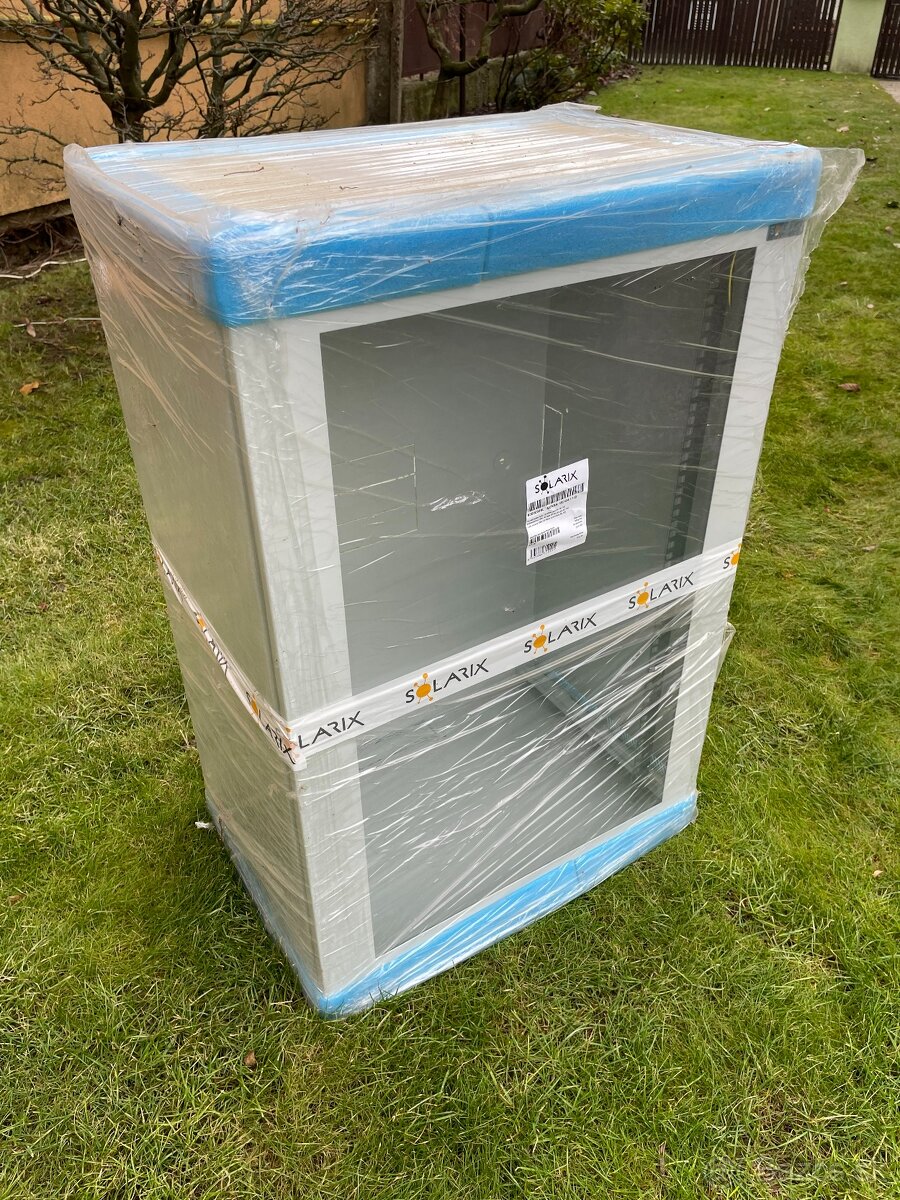 Rozvadzac Solarix Sensa 18U-64-11-G