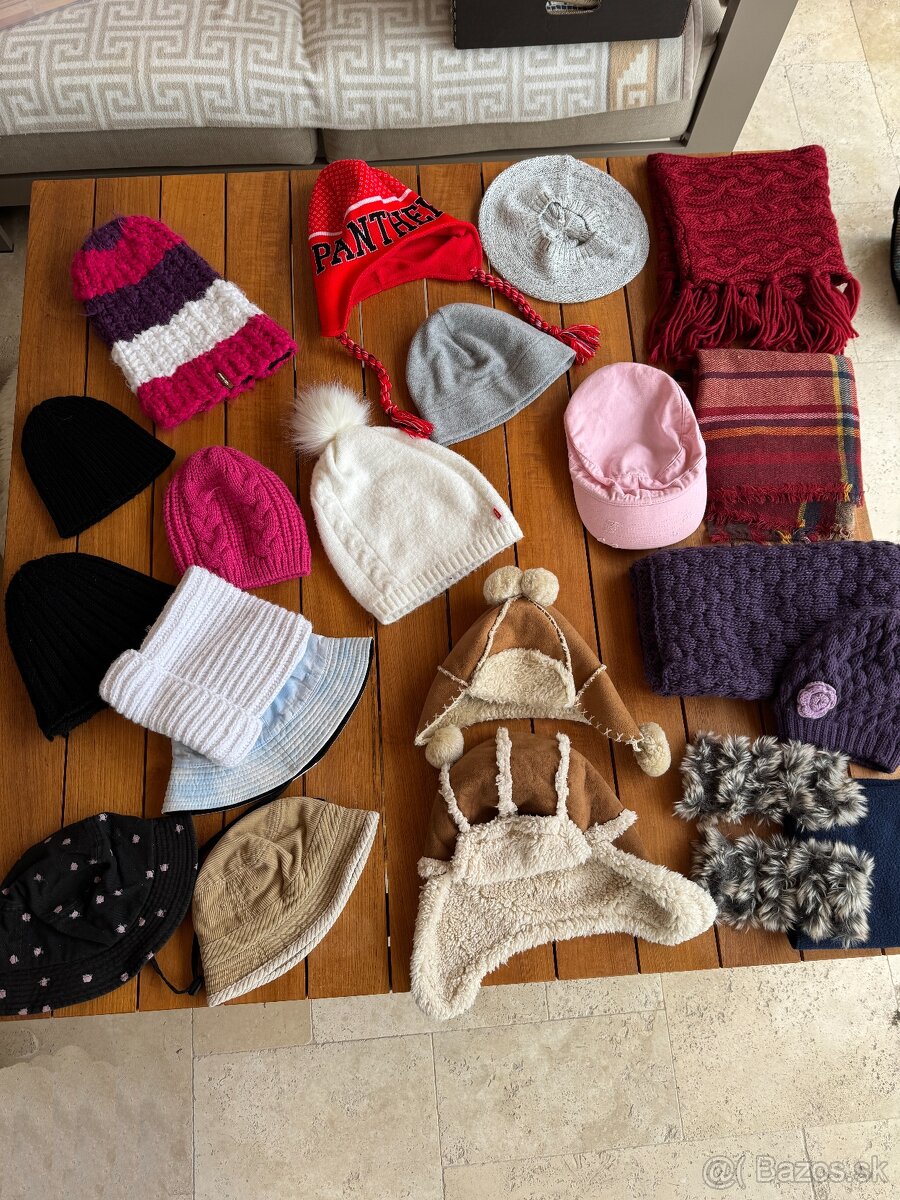 MEGA Balík (22ks) - DIEVČA čiapka, šál, šatky, SET