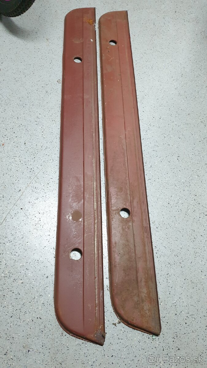 ŠKODA 1203 podbeh 20 eur 1 kus