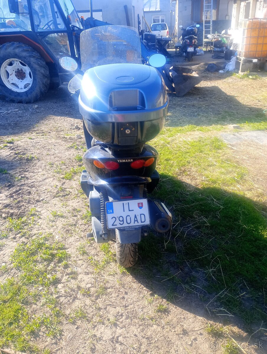 Yamaha majesty 125