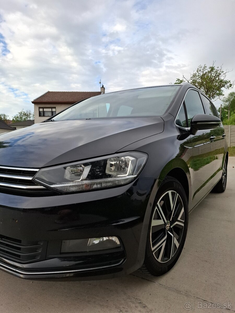 Volkswagen Touran 7miestne