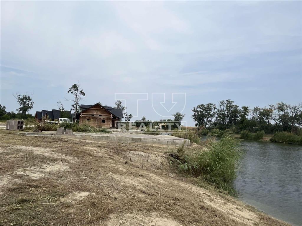 Rekreačný pozemok 1000 m2, Košuty