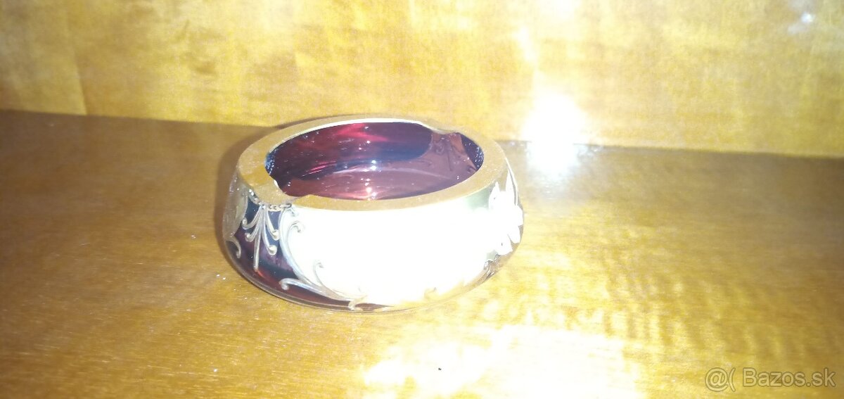 Predam popolnik priemer 10 cm