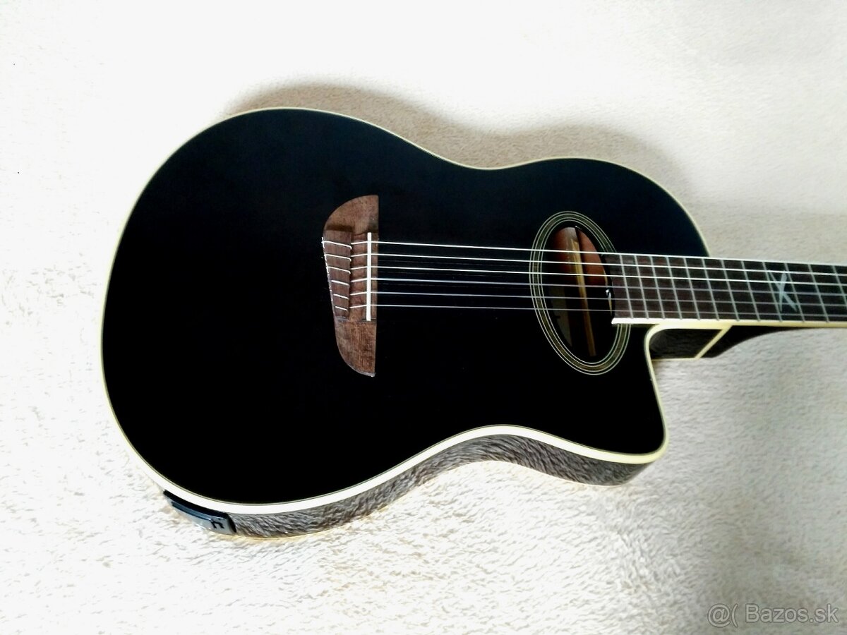Eko guitars NXT N100e 4/4 BLK Klasická gitara s elektronikou