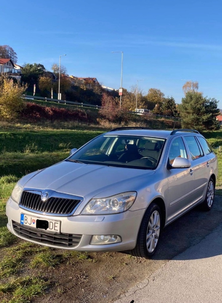 Škoda Octavia II Combi 1.6 TDI (2012)