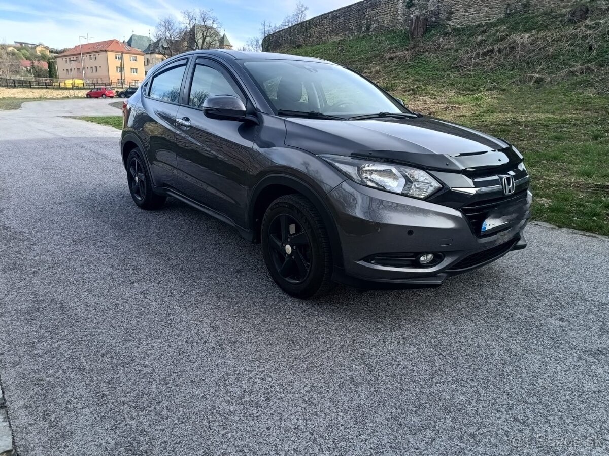 Honda HRV 2017, benzín 1,5