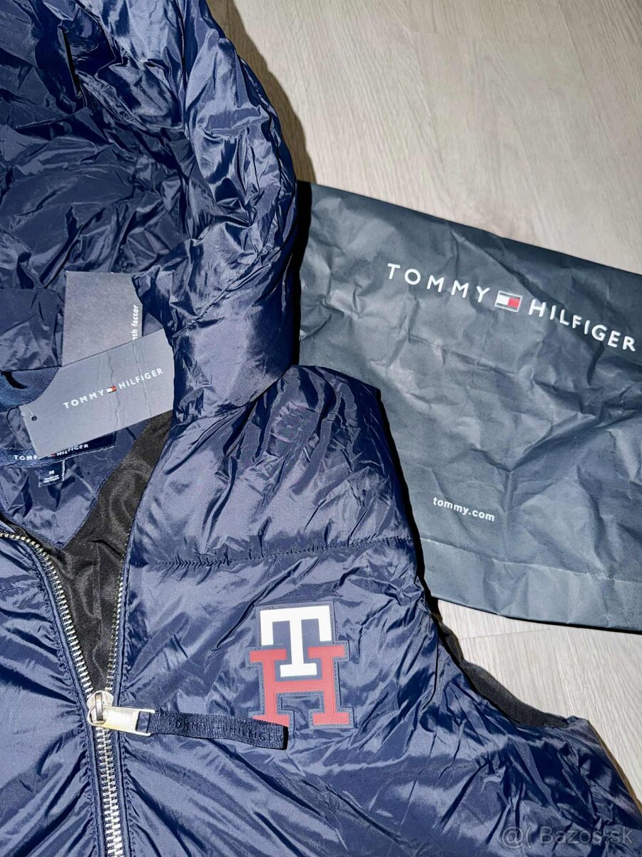 tommy hilfiger damska stylova oversized zimna vesta-bunda